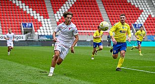  autor: Martin Kramsk